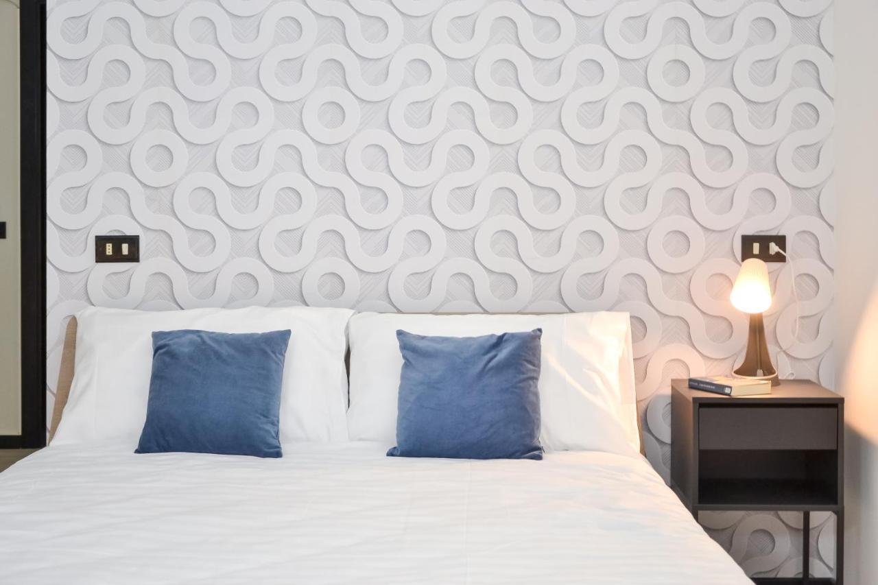 Flatmilan Hotel แชร์นุสโก ซุล นาวีโญ ภายนอก รูปภาพ