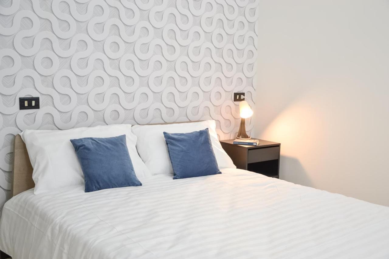 Flatmilan Hotel แชร์นุสโก ซุล นาวีโญ ภายนอก รูปภาพ