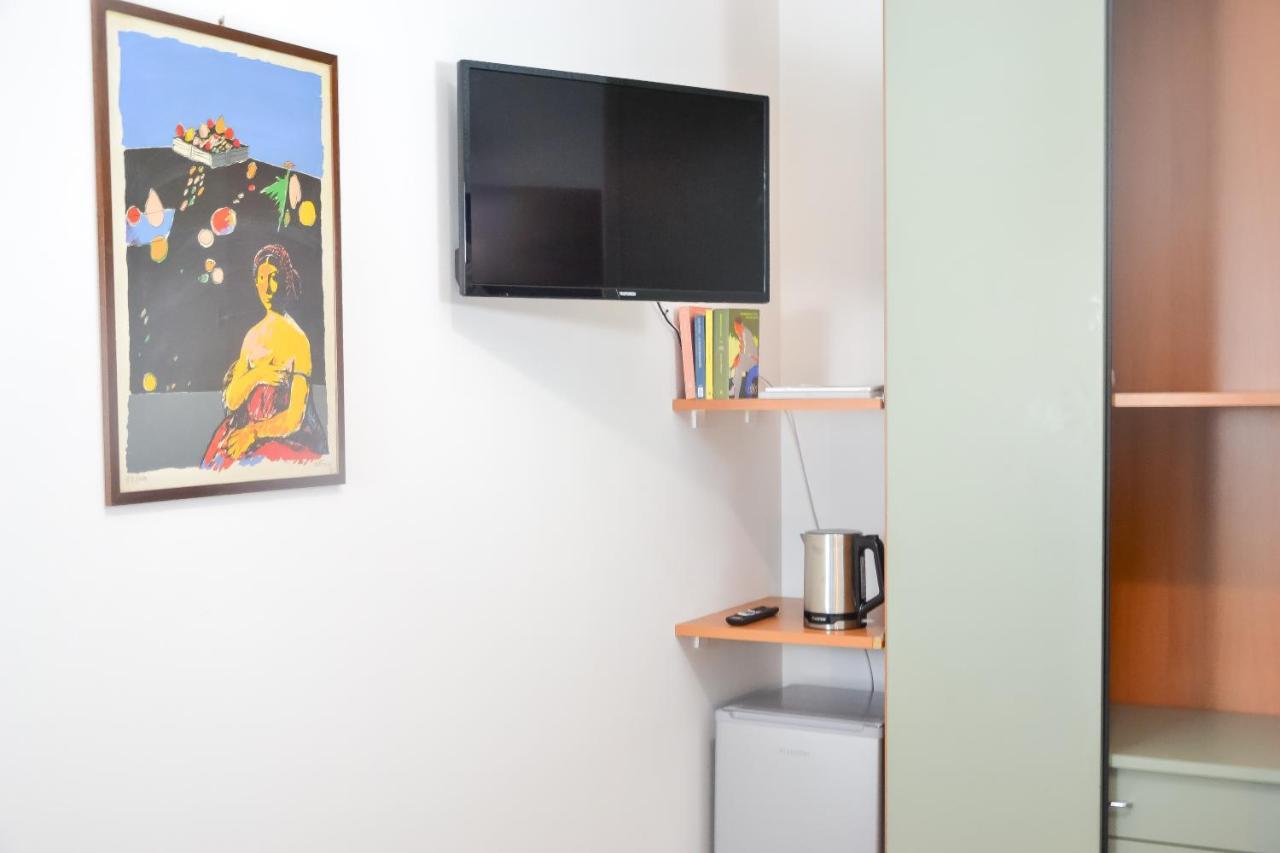 Flatmilan Hotel แชร์นุสโก ซุล นาวีโญ ภายนอก รูปภาพ