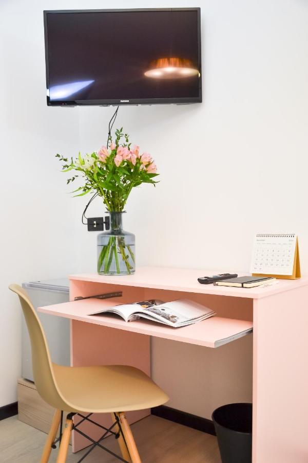 Flatmilan Hotel แชร์นุสโก ซุล นาวีโญ ภายนอก รูปภาพ