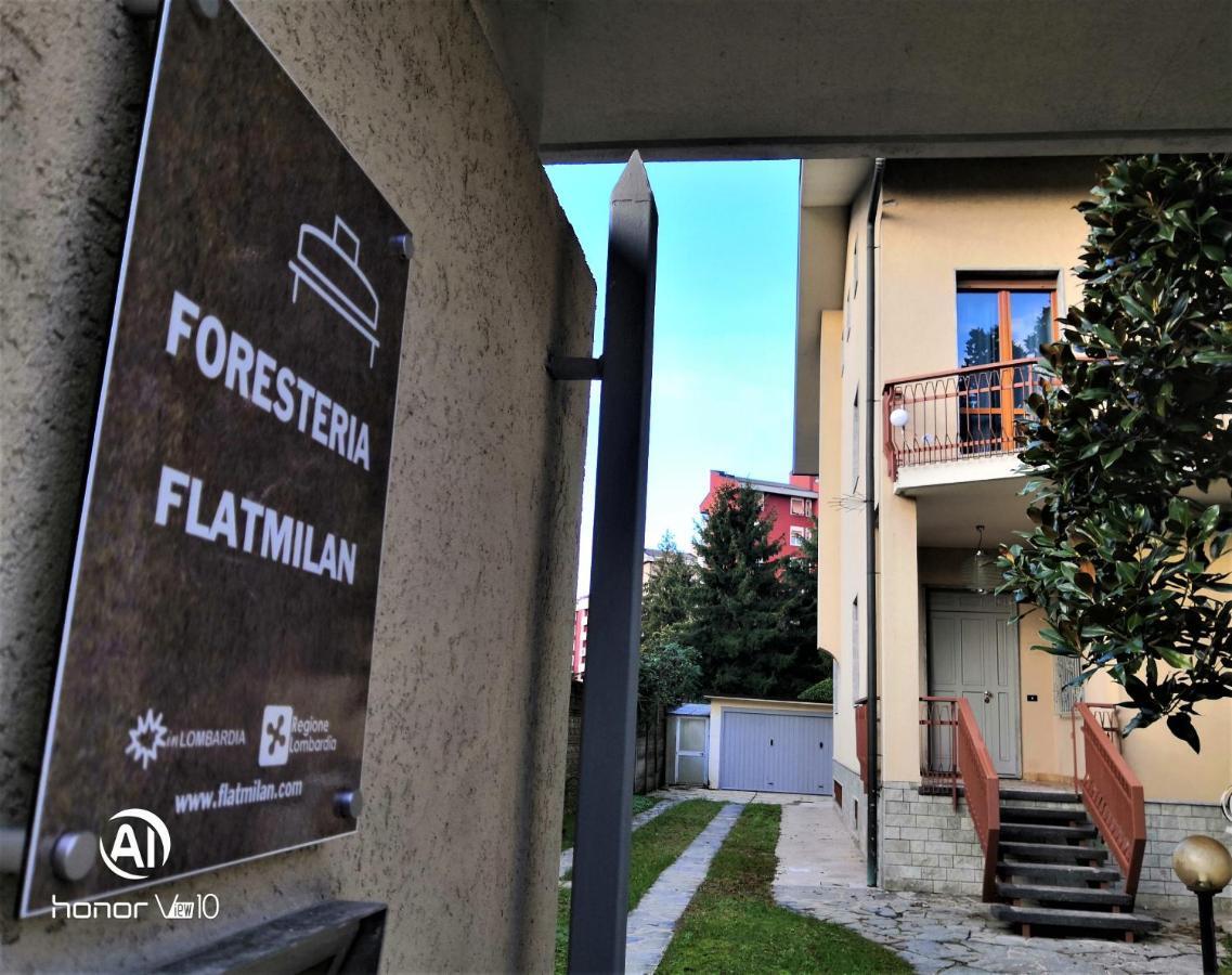 Flatmilan Hotel แชร์นุสโก ซุล นาวีโญ ภายนอก รูปภาพ